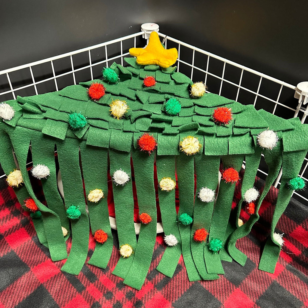 Christmas tree with ornaments corner fleece Forrest | Fleece Forrest | Guinea pig cage accessory | Christmas holiday cage theme