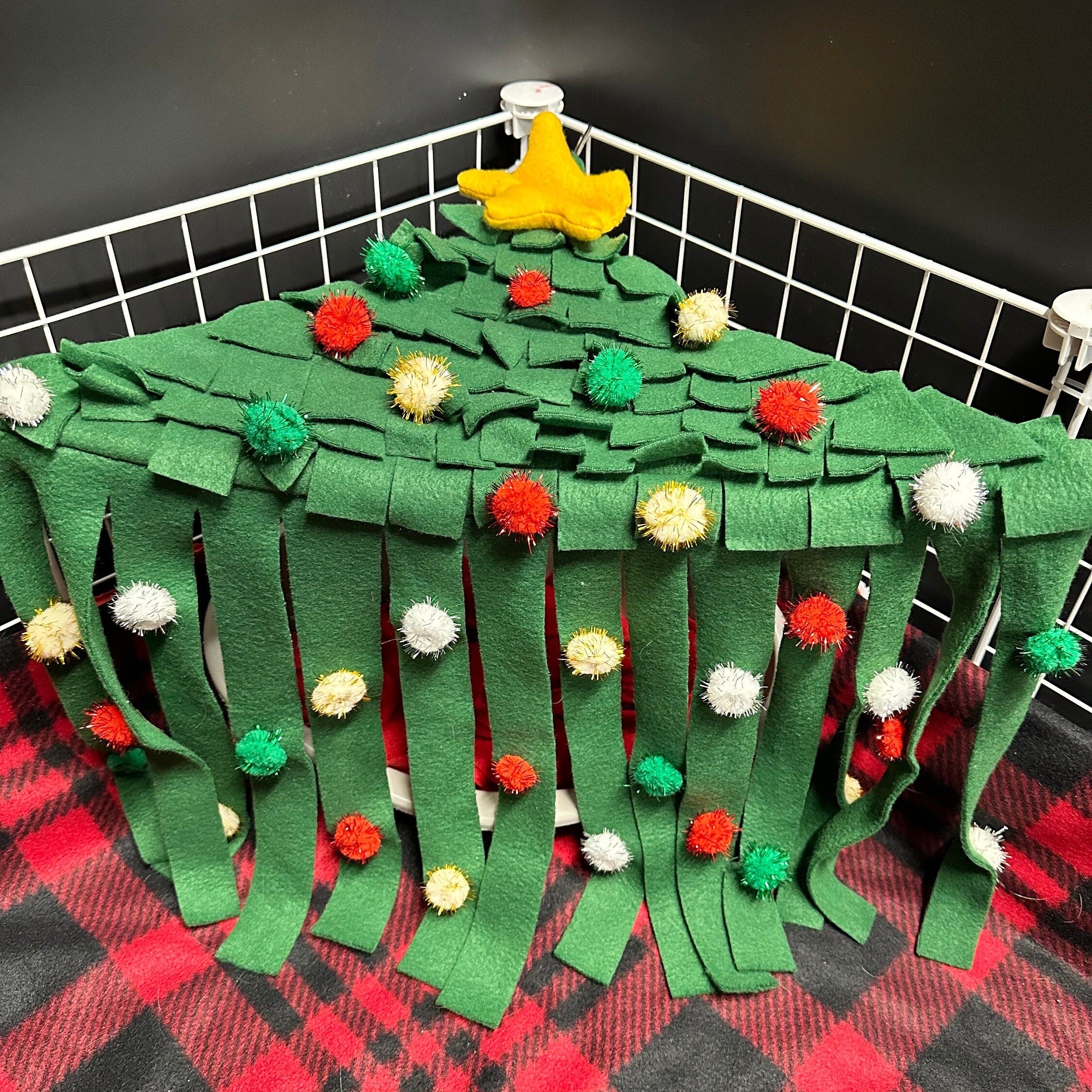 Christmas tree with ornaments corner fleece Forrest | Fleece Forrest | Guinea pig cage accessory | Christmas holiday cage theme