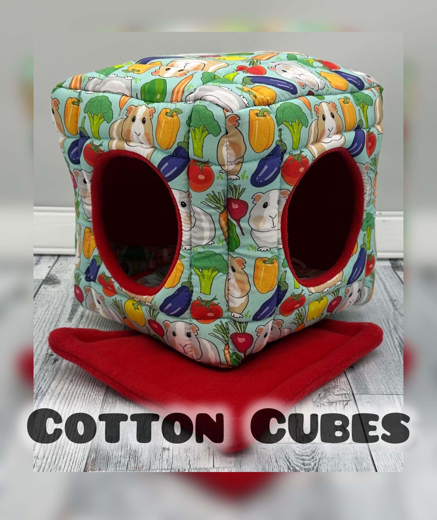 Guinea Pig Cuddle Cube: Cotton & Fleece Hideout Bed